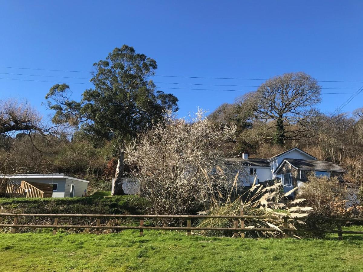 Willow Valley Glamping Bude Exterior foto